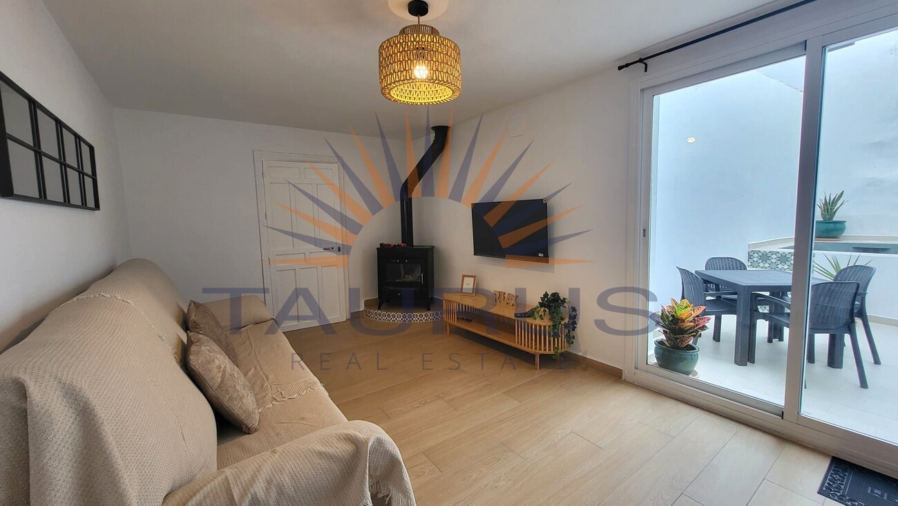 Alquiler de Casas en Axarquía 2026 - Taurus Real Estate
